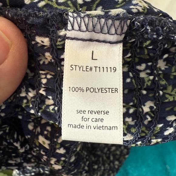 NWT Active USA Women's L 17" PTP STRETCHY Melon Sleeve Accordion Back w/ Buttons - Picture 9 of 9